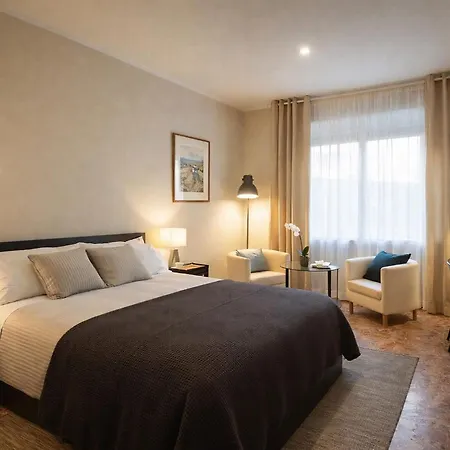 Silia House Centro 4* 나폴리