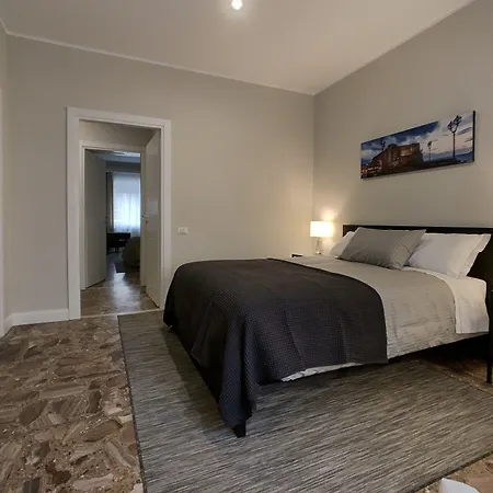 Silia House Centro 3*