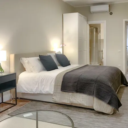 Silia House Centro 4* Neapol
