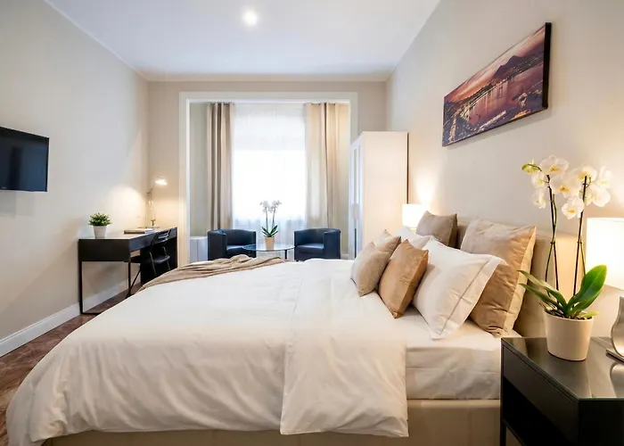 Silia House Centro 4* Napoli